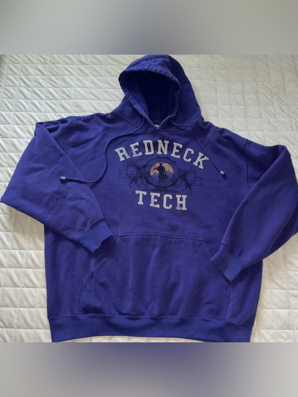 Basic3 Premium Fleece Hoodie Sweatshirt. Purple. Mens XL Deer Hunting